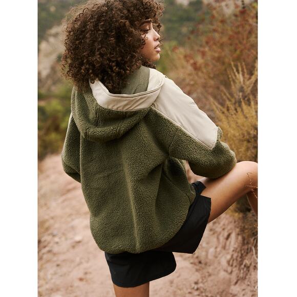 NWT Free People Lead The Pack Pullover Fleece Seagrass Combo Size XS - Picture 3 of 4